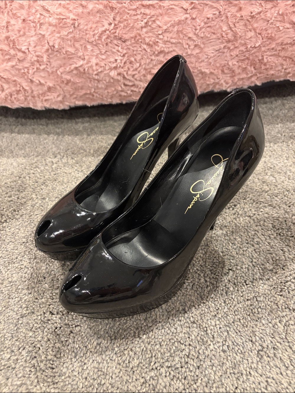 Jessica Simpson platform heels